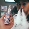 禁煙にもオススメ！安全無害の電子タバコ[VAPE]